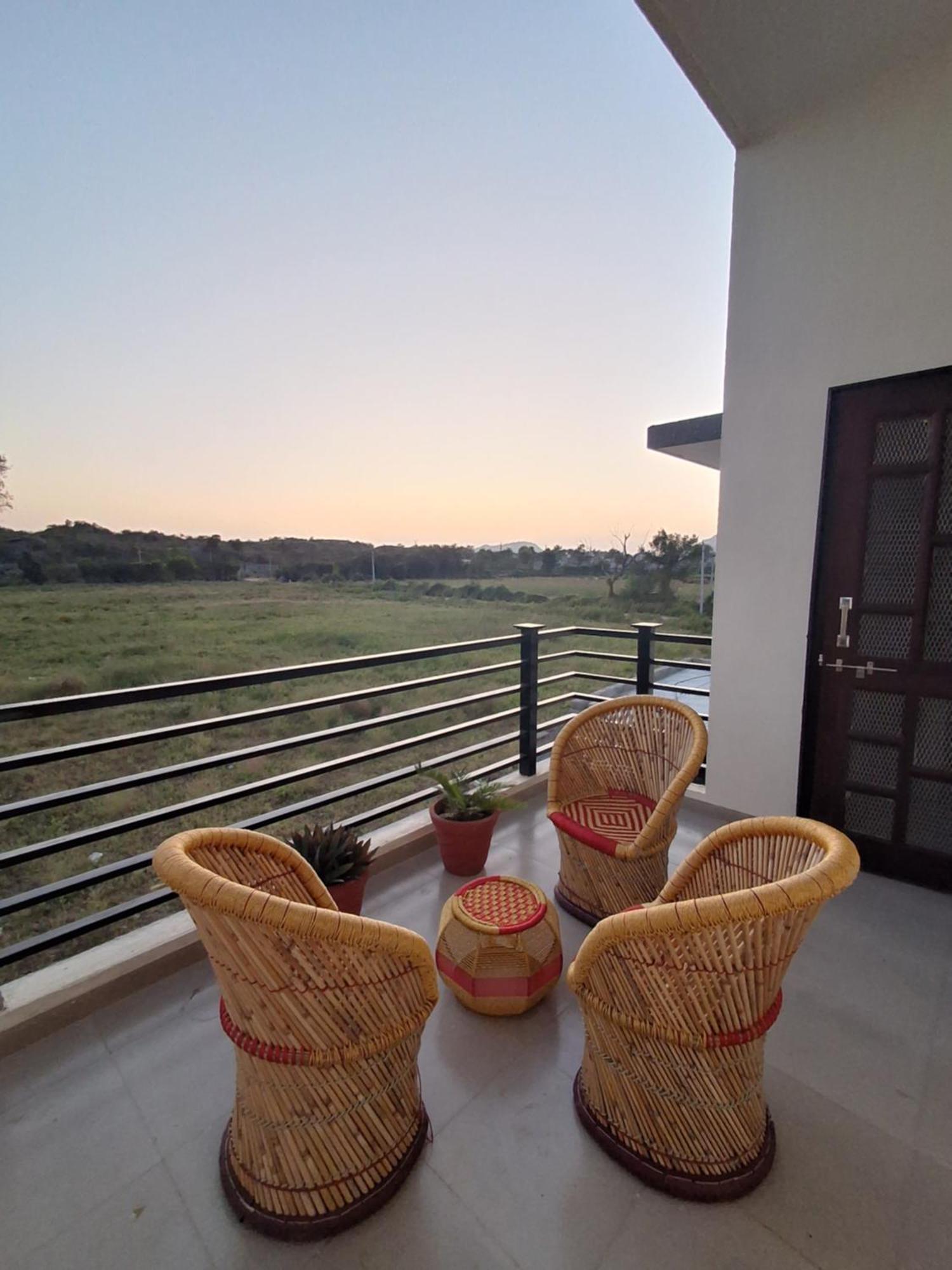 Keen Leopard Homestay Jawai Bandh Eksteriør bilde